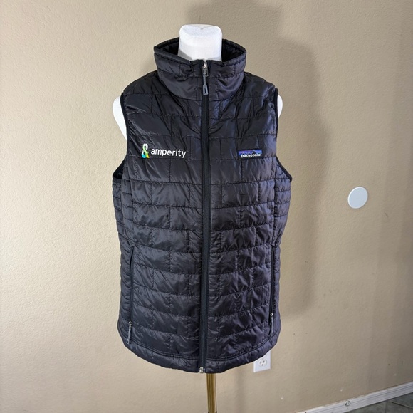 Patagonia Jackets & Blazers - Patagonia Vest Womens Sz M Black Nano Puff Full Zip Filled Light Puffer *LOGO